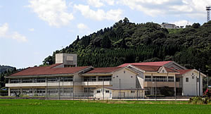 多久市立北部小学校校章