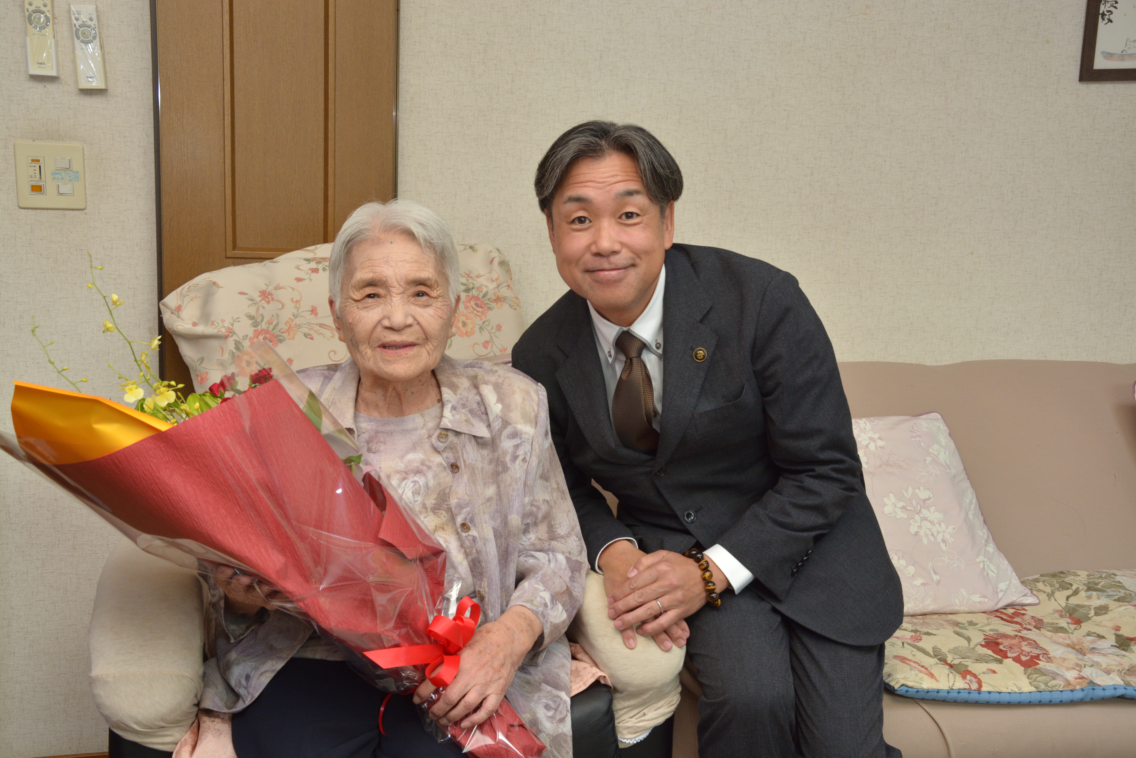 田中シヅエさん