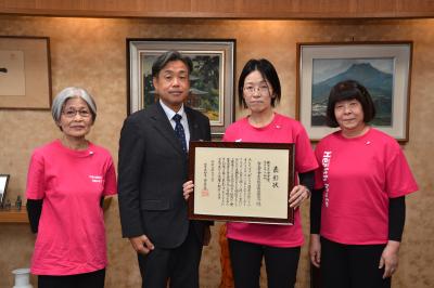 香月市長と多久市食生活改善推進協議会のみなさん